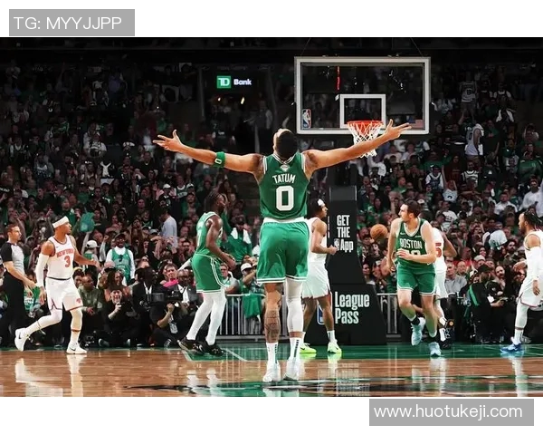 塔图姆全能表现助凯尔特人战胜掘金约基奇虽砍高分仍难救主 塔图姆全能表现助凯尔特人战胜掘金约基奇虽砍高分仍难救主